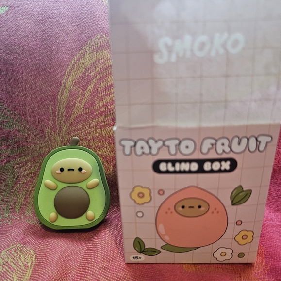 Smoko Tayto Fruit Blind Box Avocado - Picture 1 of 4